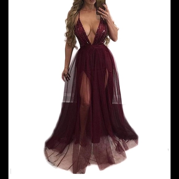 Dresses & Skirts - Gorgeous Burgundy sequin double slit Maxi dress🥀